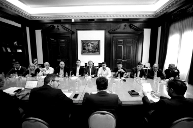 Municipios bonaerenses al límite: cómo la crisis vacía las cajas comunales