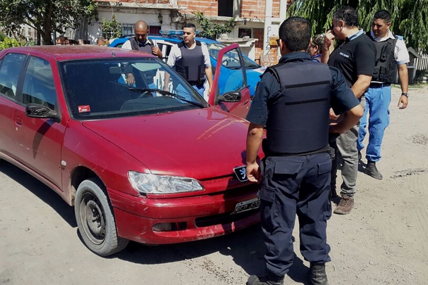 Después de un tiroteo con la policía, detienen al delincuente fugado en Lomas de Zamora