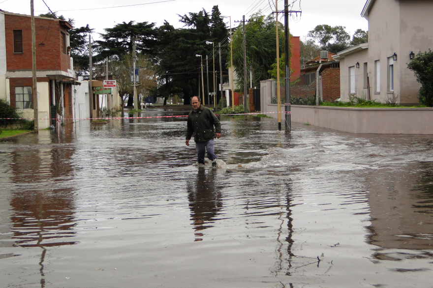 Reclaman a Vidal suspensión de  los juicios de apremio a los afectados por inundaciones