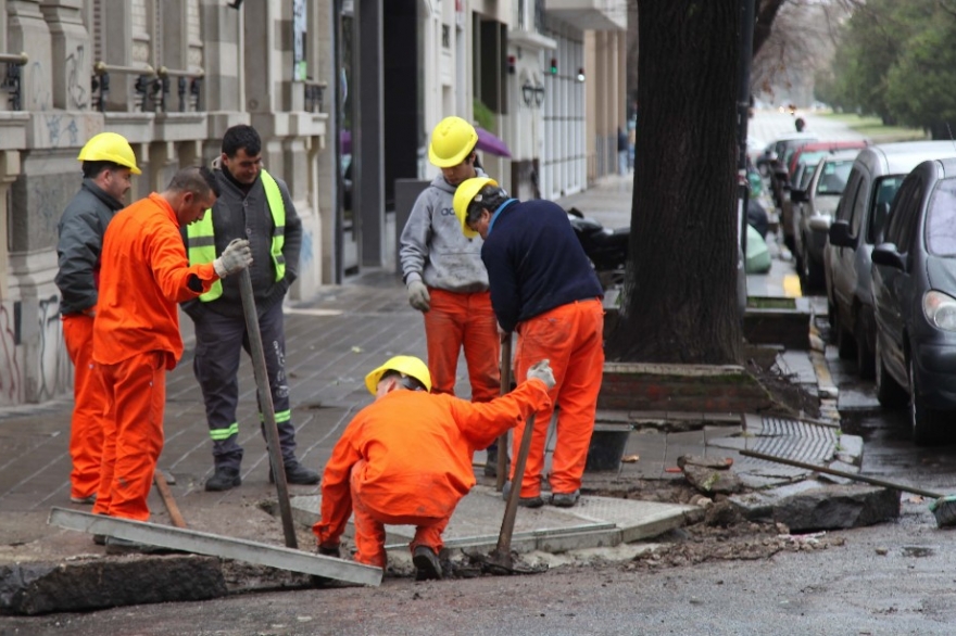 La Plata busca promover una ciudad más inclusiva: construirá 800 rampas para discapacitados