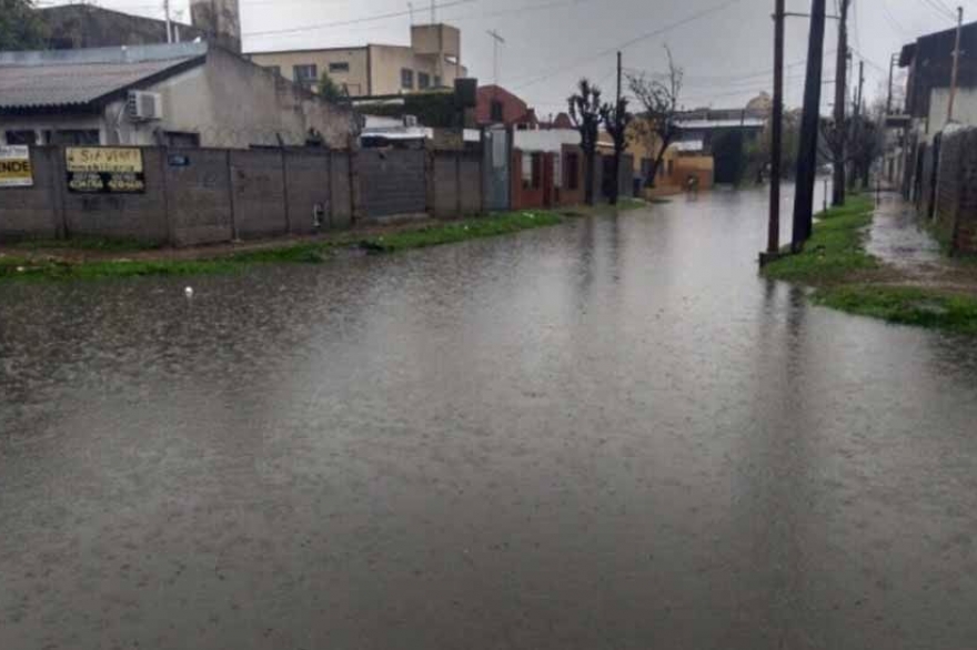 Preocupación por inundaciones en el conurbano y municipios de Provincia tras intensas lluvias