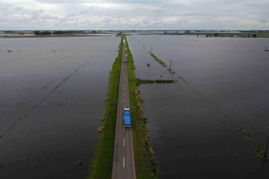 Insólito: una escuela rural de Villegas lleva un año aislada por culpa de las inundaciones