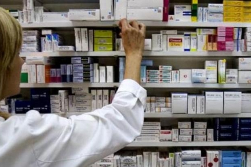 Salud prohibió e instó a farmacias a no comercializar productos marca "Drosanto"