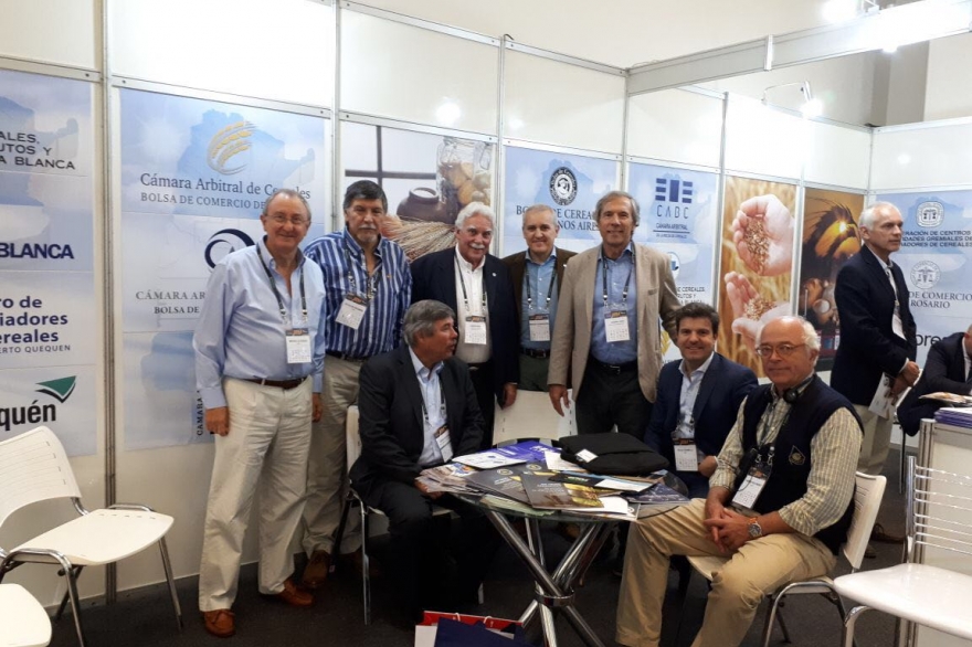 Provincia busca ratificar y potenciar el mercado internacional de trigo en Brasil