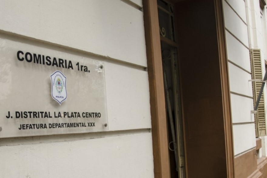 Tras el escándalo, se comprobaron las irregularidades en la comisaría 1ra de La Plata