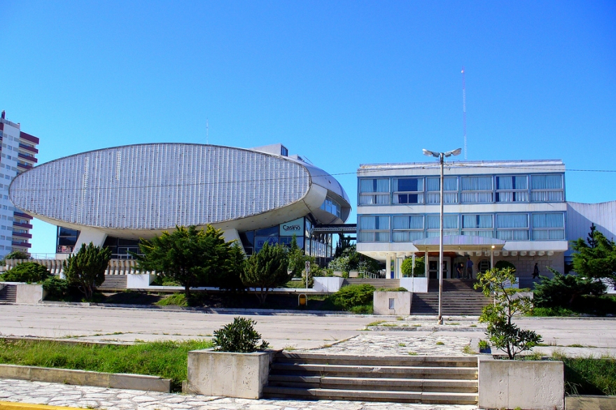 El Gobierno de la Provincia dispuso el cierre del casino de Necochea, inaugurado en 1973