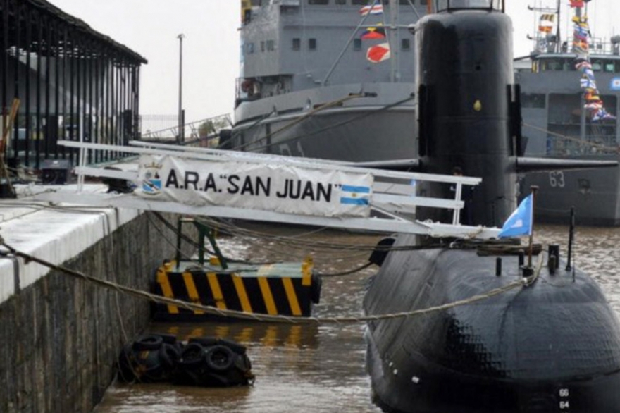 El ARA San Juan lleva una semana desaparecido y crece la angustia en las familias de los tripulantes