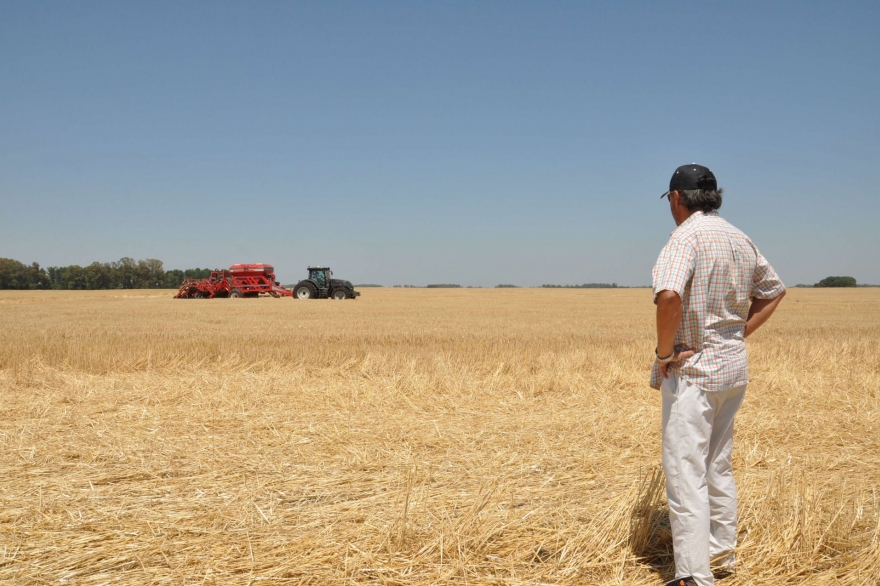 Productores rurales descontentos por la intención de intendentes de aumentar las tasas viales