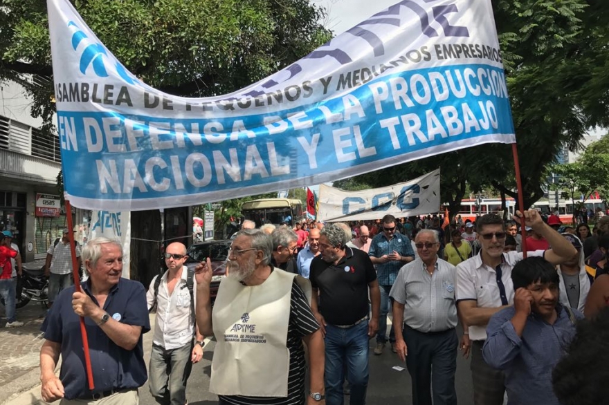 Empresarios de pymes se manifestarán "contra el ajuste" que impulsa el Gobierno