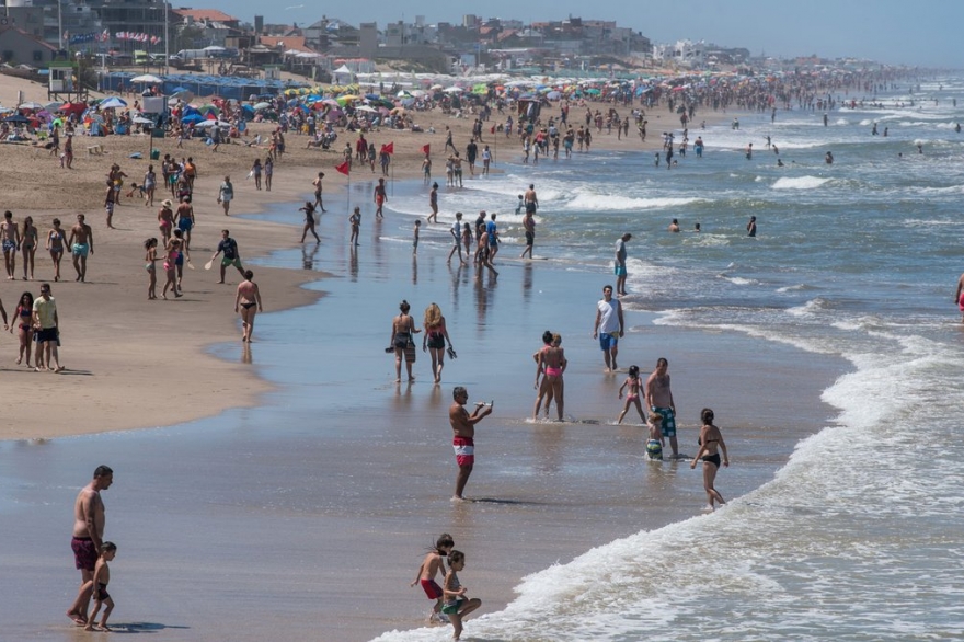 Fin de semana largo positivo para Mar del Plata: más de 115 mil turistas visitaron “La Feliz”