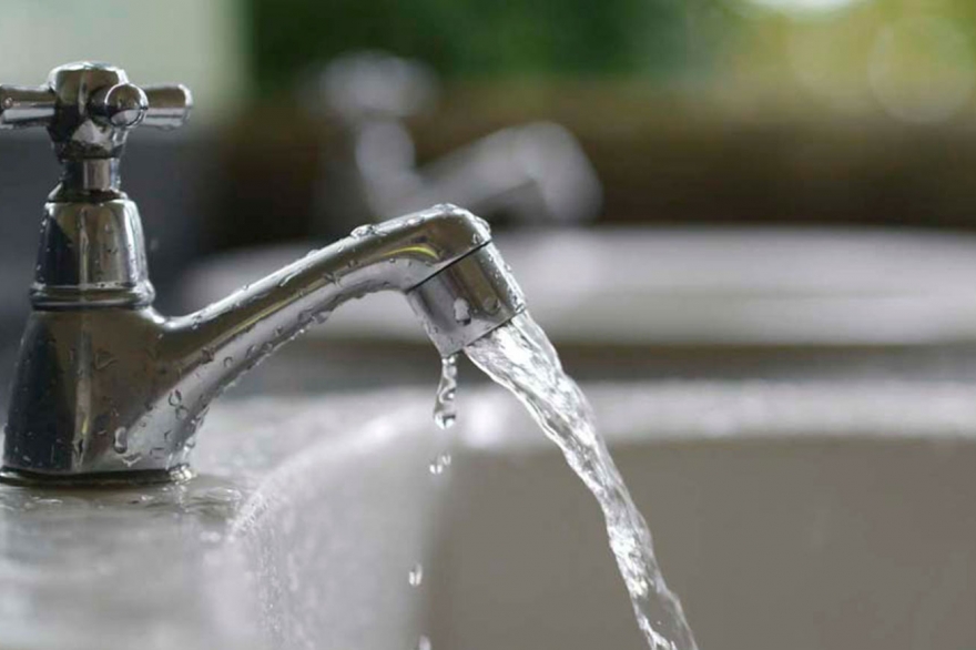 Aumento del agua: Gray le exigió a ABSA un “plan estratégico de obras” antes de fijar las tarifas