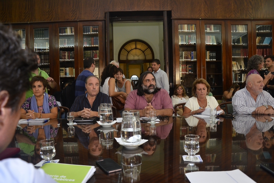 Con clima incierto, Provincia convocó a gremios docentes para una nueva paritaria el jueves