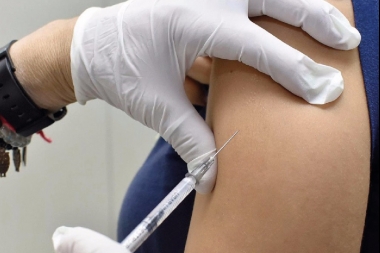 Inició la campaña de vacunación contra la gripe en La Plata: mirá cuáles son los grupos de riesgo