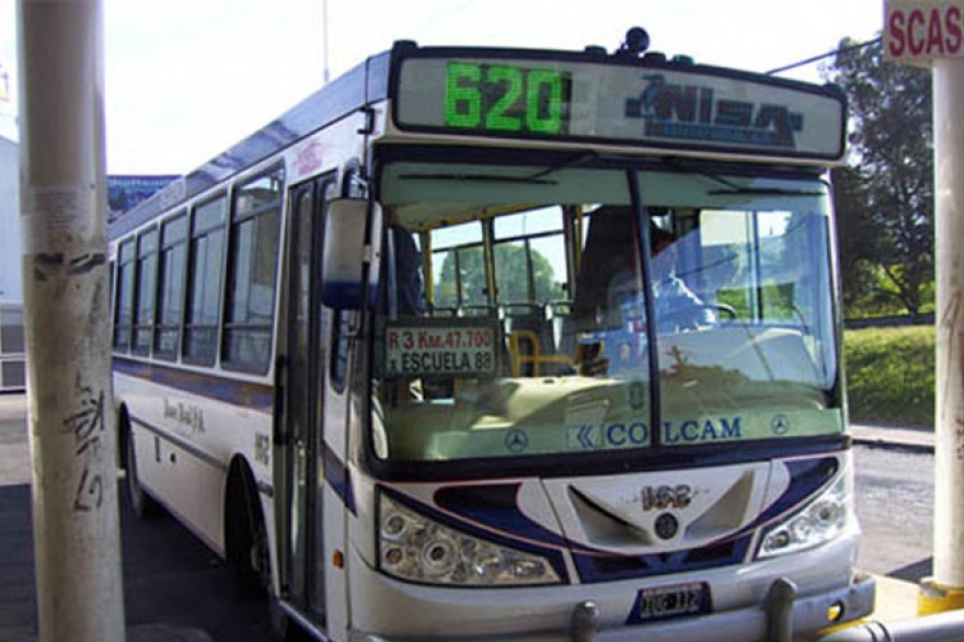 Paro de colectivos en zona oeste de Buenos Aires por asesinato a un chofer en Virrey del Pino