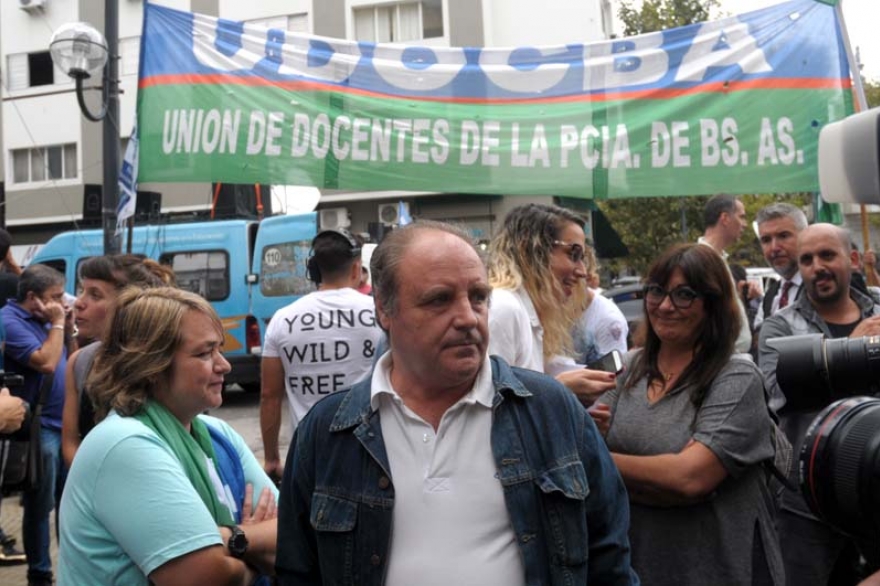 Conflicto docente: desde Udocba insisten en que Vidal cuenta con fondos para mejorar la oferta