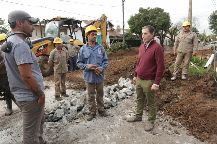 Gray recorrió importante obra de infraestructura que beneficiará a 12 mil vecinos