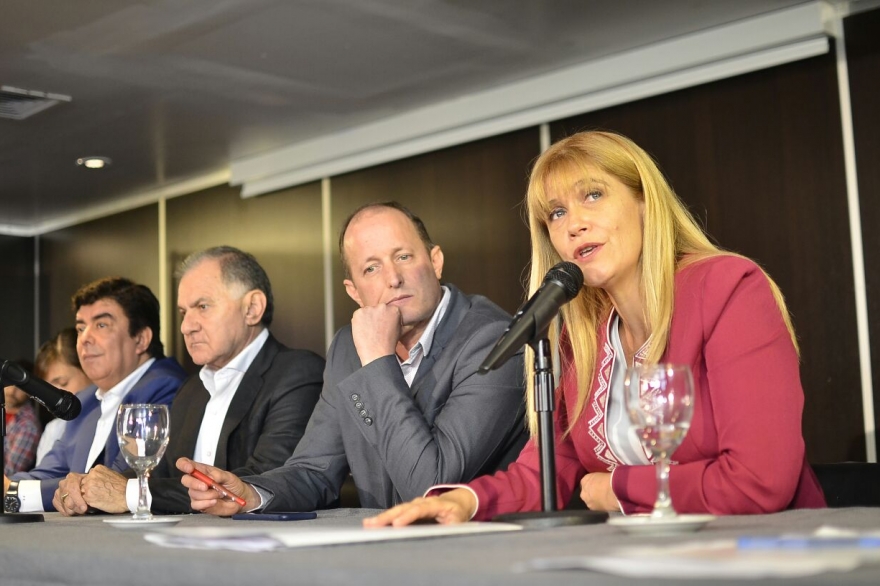 El peronismo unido le pide a Vidal el traspaso de la Policía Local y la convocatoria al diálogo social