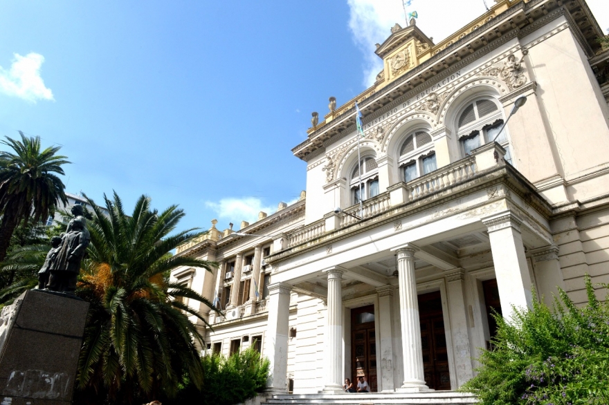 Se viene nueva prueba de concursos para ser inspectores en escuelas bonaerenses