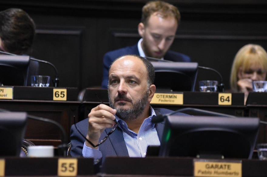 Diputado Garate tildó de “marketinero” proyecto de Cambiemos que reduce impuestos en tarifas