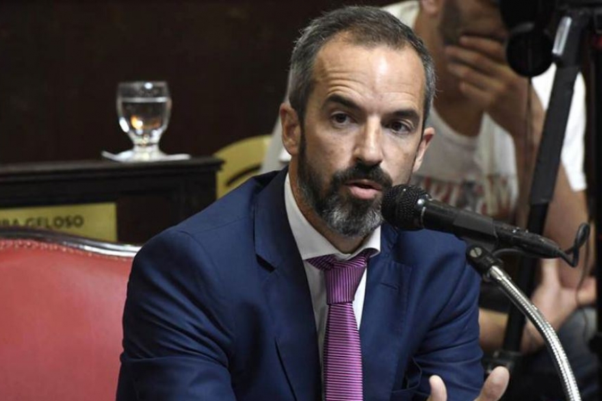 Para senador de Cambiemos desdoblar las elecciones municipales es “una locura”