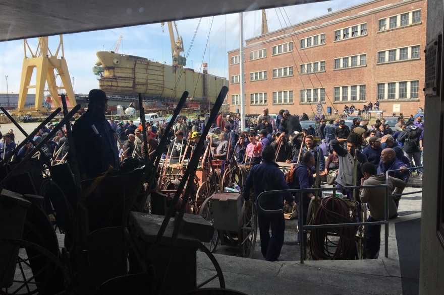 Crece el conflicto en Astillero: trabajadores tomaron la planta tras reunión con el interventor