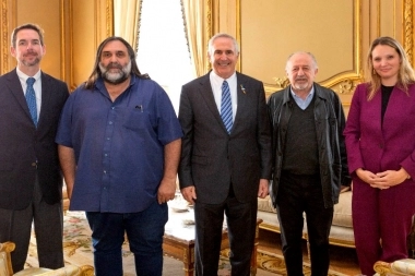 “Es más peronista que muchos de los nuestros”: Baradel, Yasky y Moyano con el embajador estadounidense