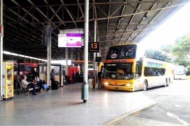 La UTA anunció paro de colectivos de larga distancia