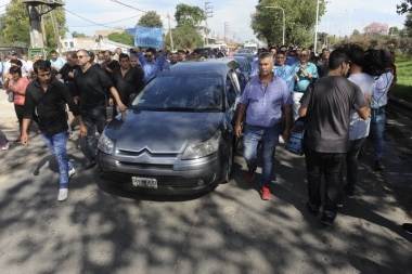 En medio de reclamos por más seguridad, despidieron los restos del chofer asesinado