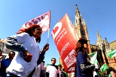 Provincia convocó a profesionales de la salud para discutir paritarias