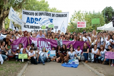 Paro Nacional de Mujeres: Brown y Lomas darán asueto a trabajadoras para que puedan adherir