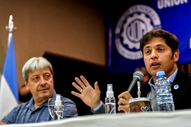 Con el foco en el rol de la mujer en los gremios, Kicillof estuvo en el Congreso de la UOM