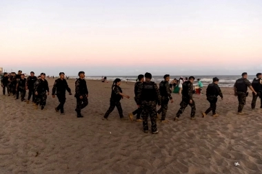 Cuestionan al municipio de Villa Gesell por la expulsión de turistas de las playas