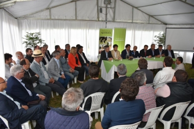 La Provincia avanza con el control del uso de fitosanitarios en la actividad agropecuaria