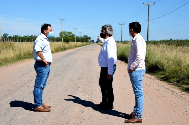 Desde el gobierno bonaerense anunciaron obras de caminos rurales para Alem y Lincoln