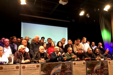 Contra las políticas de Macri y con movilización a Plaza de Mayo: quiénes paran el martes 30 de abril