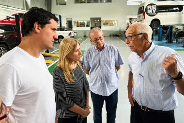 Abad avanza en su campaña para gobernador y profundiza su recorrida por el Conurbano