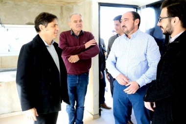 Inversión en viviendas: Kicillof supervisó el avance de nuevas casas en Ranchos