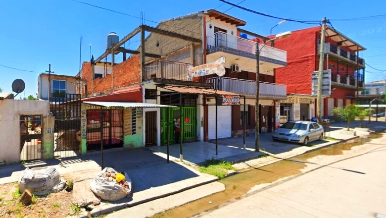 A Punta De Pistola Y A Los Tirones La Bajaron De La Camioneta Y Se La