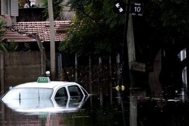 #2A: vecinos vuelven a marchar y reclamar a seis años de la trágica inundación en La Plata