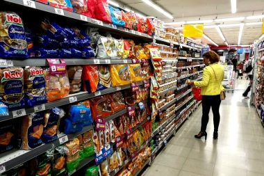Para fortalecer el consumo interno: Vidal lanza "Programa de Beneficios” en la Provincia
