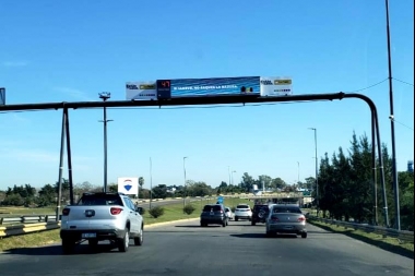 Nuevos sensores de velocidad LED en La Plata: enterate dónde están instalados los tótems