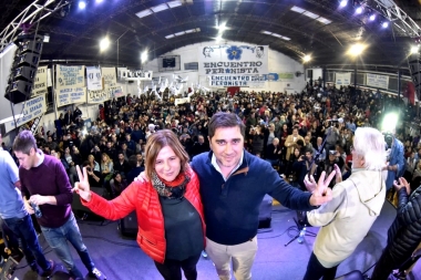 Las candidaturas en La Plata: Saintout sumó el respaldo de Encuentro Peronista para la Unidad