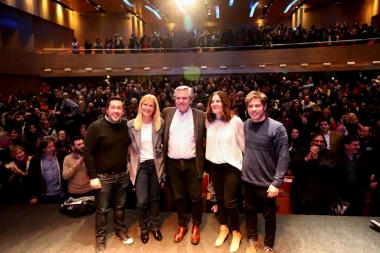 Alberto Fernández y Kicillof juntos en encuentro por la defensa de la educación pública