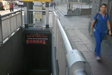 Paro de transporte: se reanuda el servicio de colectivos, pero hasta el mediodía no habrá subtes ni trenes
