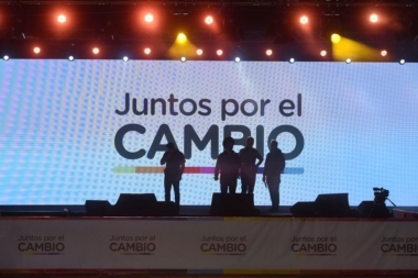 En medio de la falta de datos, crece el pesimismo en Juntos por el Cambio por una “amplia derrota”