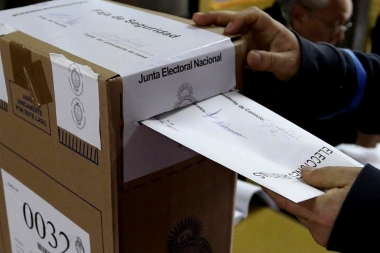 A más de dos semanas de las PASO, el recuento de votos definitivo todavía no fue terminado