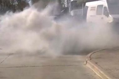 Crimen en Chascomús: incidentes, piedrazos y  gas lacrimógeno en la marcha por Navila