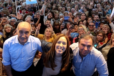 Vidal llevó la campaña a Avellaneda para apoyar la candidatura del periodista Luis Otero