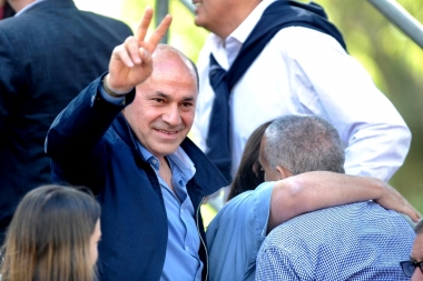 Tras el triunfo en la región, Secco adelantó: “Ensenada y Berisso se van a hermanar”