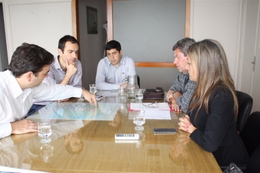 Petrecca y Silvosa analizaron la situación hídrica en el noroeste de la Provincia